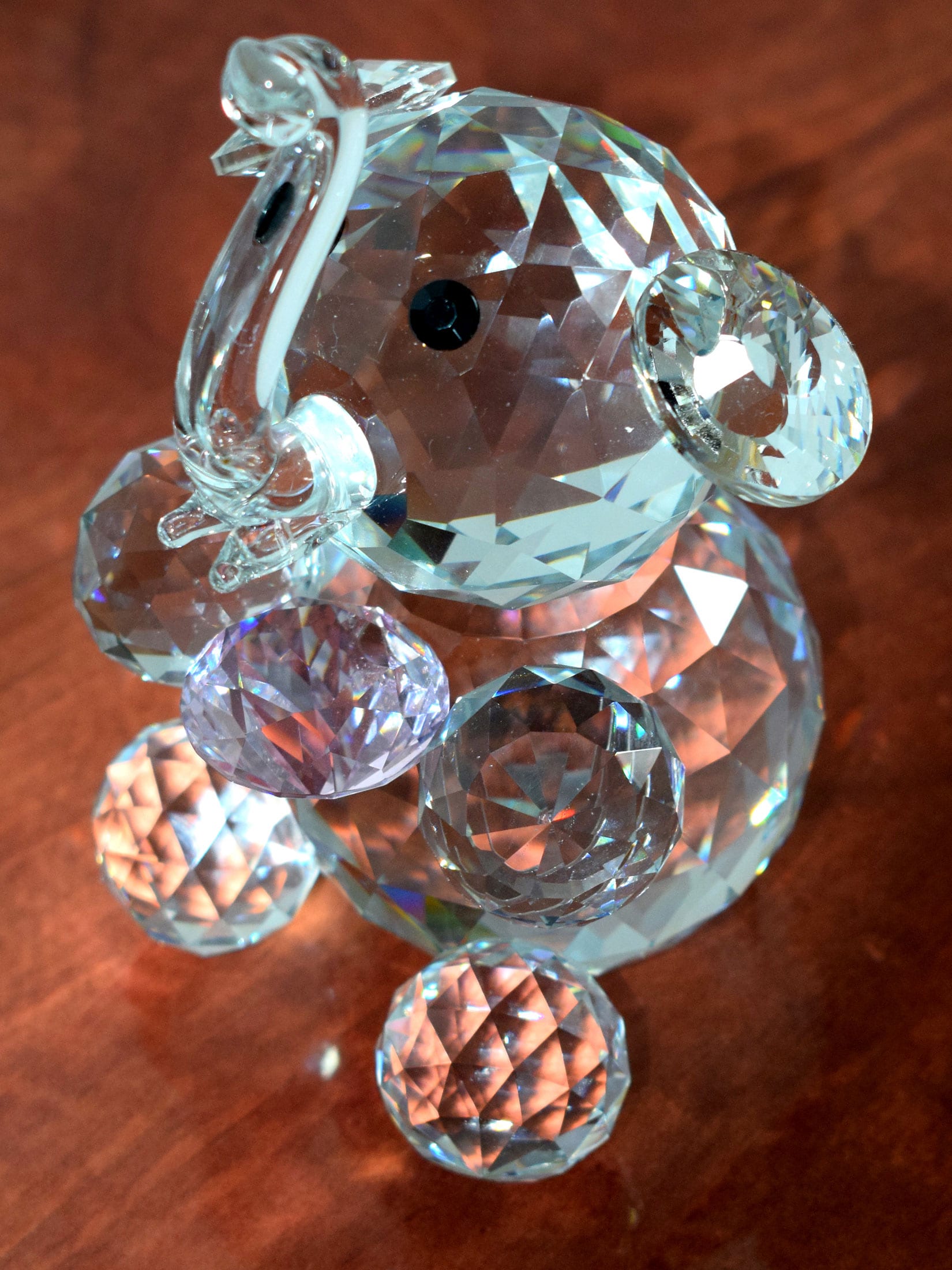 ELEFANTE DE CRISTAL PARA LA DECORACIÓN DEL HOGAR